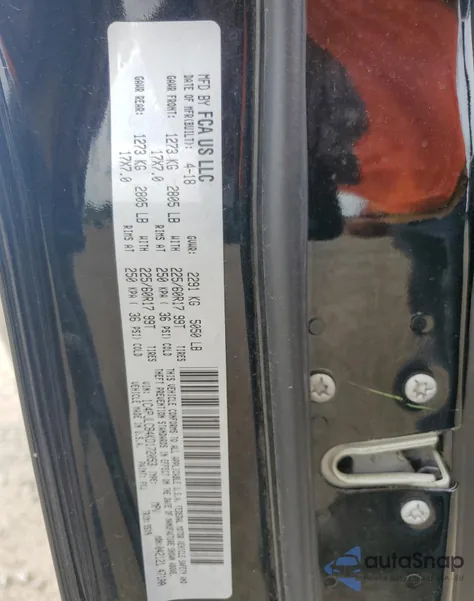 2019 Jeep Cherokee Latitude z USA, uszkodzony, nr VIN 1C4PJLCB4KD172053